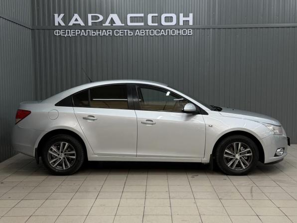 Chevrolet Cruze I с пробегом 2010 года, цена 730 000 рублей, 218130 км, седан, Автокод Объявления