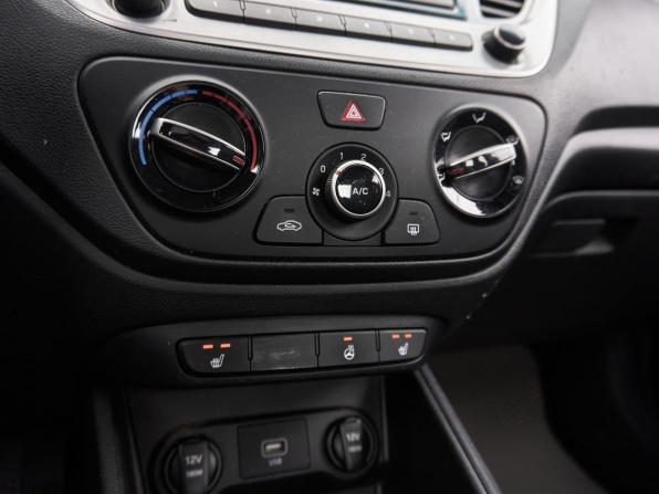 Hyundai Solaris II с пробегом 2019 года, цена 1 193 000 рублей, 172671 км, седан, Автокод Объявления