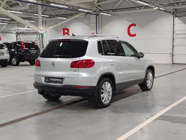 Volkswagen Tiguan I Рестайлинг с пробегом 2013 года, цена 1 190 000 рублей, 211503 км, внедорожник, Автокод Объявления
