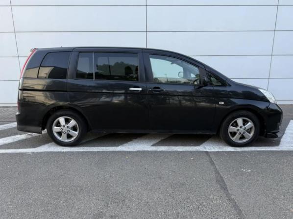 Toyota ISis I с пробегом 2004 года, цена 680 000 рублей, 413990 км, компактвэн, Автокод Объявления