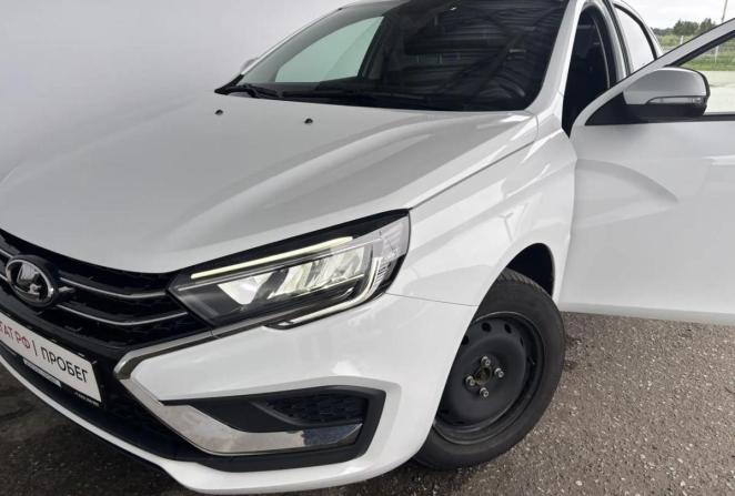 Lada (ВАЗ) Vesta I Рестайлинг (NG) с пробегом 2024 года, цена 1 265 000 рублей, 33251 км, седан, Автокод Объявления
