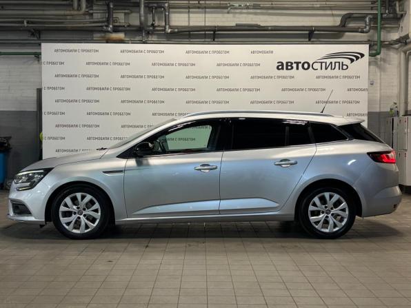 Renault Megane IV с пробегом 2018 года, цена 1 199 000 рублей, 157211 км, универсал, Автокод Объявления