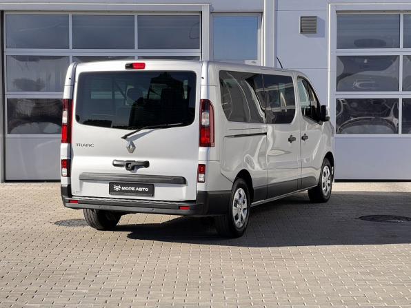 Renault Trafic III Рестайлинг с пробегом 2022 года, цена 3 640 000 рублей, 137565 км, минивэн, Автокод Объявления
