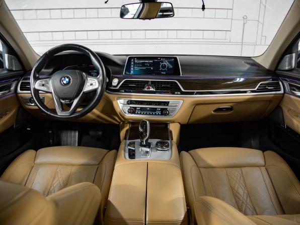 BMW 7 серии VI (G11/G12) Рестайлинг с пробегом 2020 года, цена 6 850 000 рублей, 89766 км, седан, Автокод Объявления