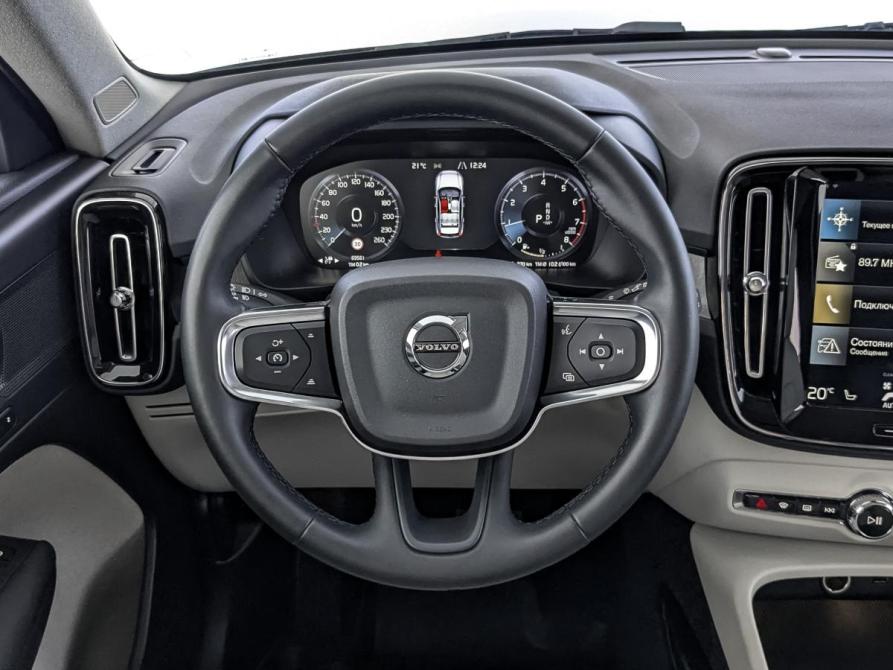 Volvo XC40 I Москва  - изображение 21