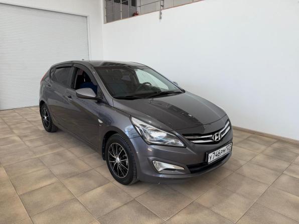 Hyundai Solaris I Рестайлинг с пробегом 2015 года, цена 1 150 000 рублей, 122073 км, хэтчбек, Автокод Объявления