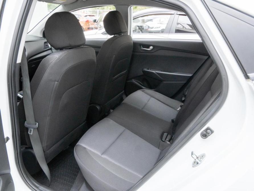 Hyundai Solaris II Волгоград  - изображение 11
