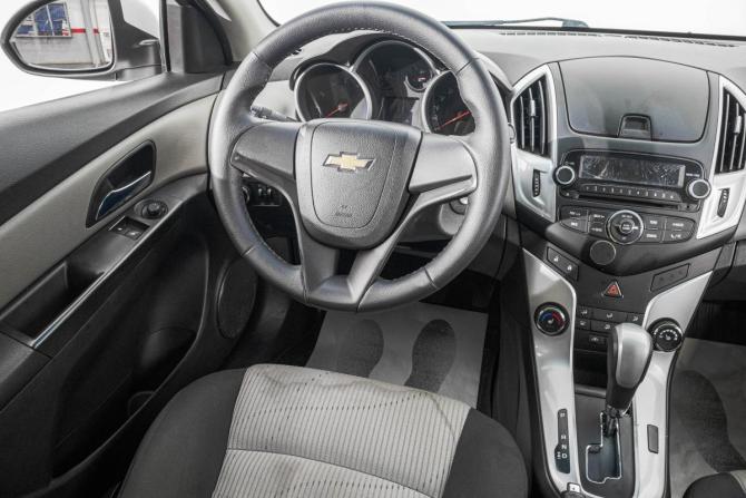 Chevrolet Cruze I Рестайлинг с пробегом 2014 года, цена 799 000 рублей, 188000 км, седан, Автокод Объявления