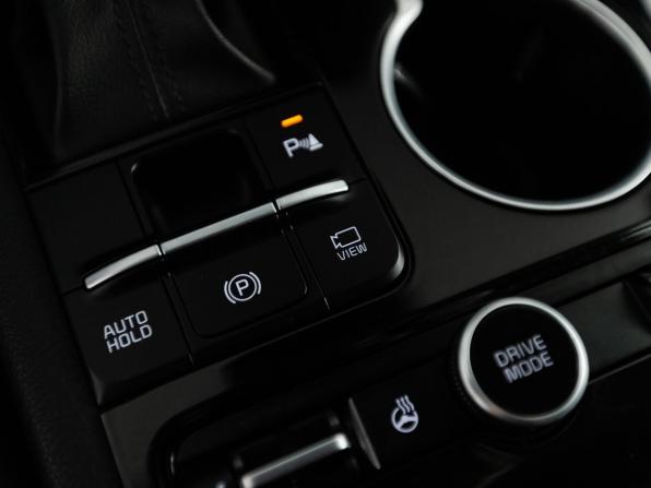 Kia K5 III с пробегом 2021 года, цена 2 400 000 рублей, 110803 км, седан, Автокод Объявления