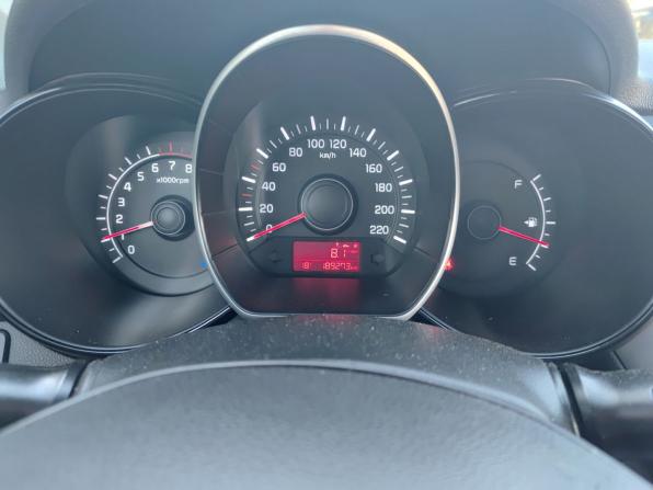 Kia Rio III Рестайлинг с пробегом 2017 года, цена 860 000 рублей, 189272 км, седан, Автокод Объявления
