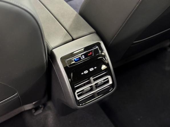Volkswagen Tiguan III (China Market) с пробегом 2026 года, цена 4 800 000 рублей, 54 км, внедорожник, Автокод Объявления