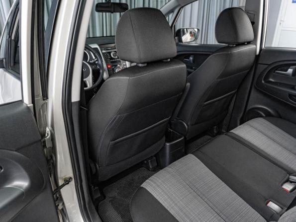 Kia Venga I с пробегом 2011 года, цена 1 049 000 рублей, 79739 км, компактвэн, Автокод Объявления