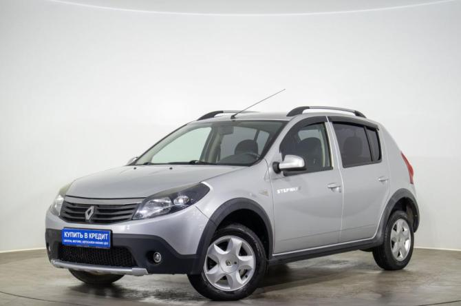 Renault Sandero II с пробегом 2014 года, цена 739 000 рублей, 106000 км, хэтчбек, Автокод Объявления