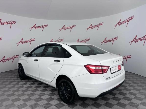 Lada (ВАЗ) Vesta I с пробегом 2021 года, цена 999 000 рублей, 99696 км, седан, Автокод Объявления