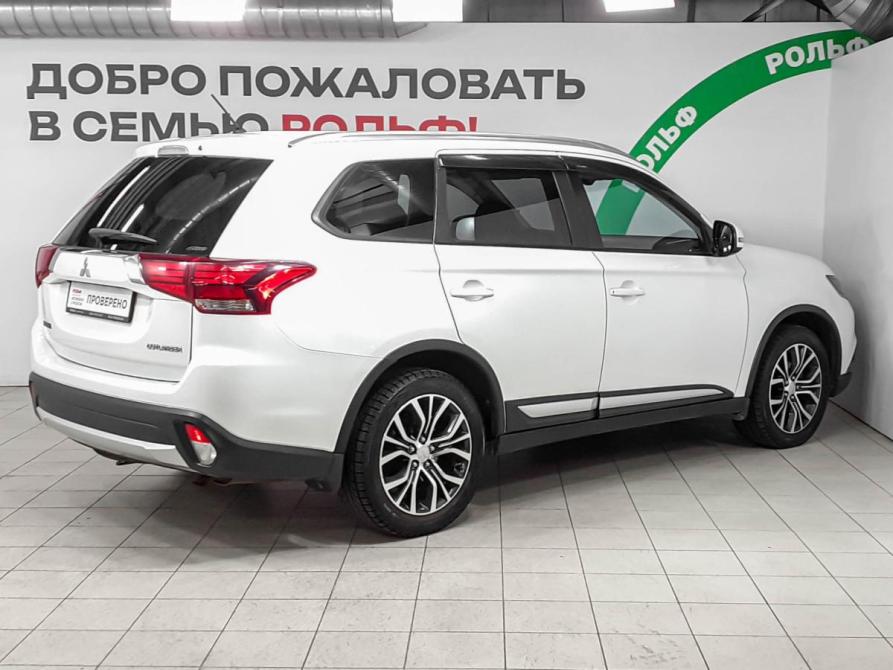 Mitsubishi Outlander III Рестайлинг Москва  - изображение 4