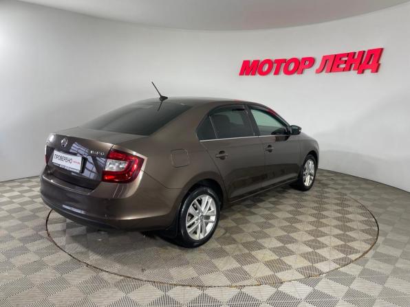 Skoda Rapid I Рестайлинг с пробегом 2017 года, цена 949 000 рублей, 204405 км, лифтбек, Автокод Объявления