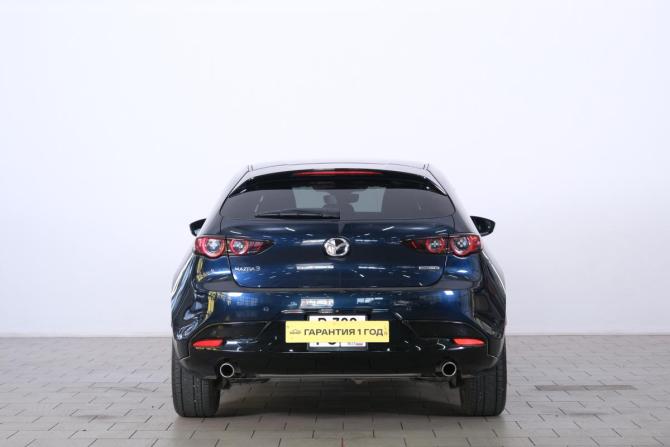 Mazda 3 IV (BP) с пробегом 2019 года, цена 1 699 000 рублей, 39000 км, хэтчбек, Автокод Объявления