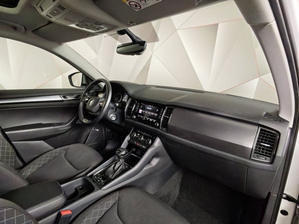 Skoda Kodiaq I с пробегом 2021 года, цена 3 093 000 рублей, 21353 км, внедорожник, Автокод Объявления