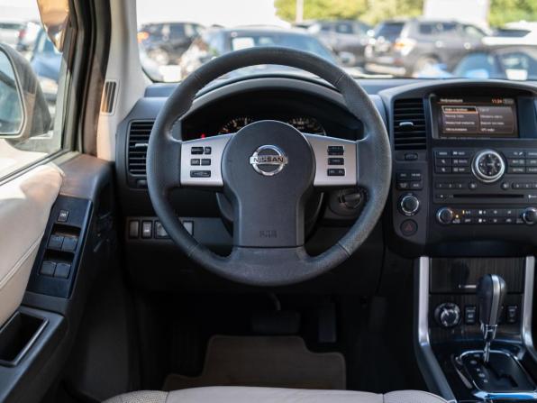Nissan Pathfinder III Рестайлинг с пробегом 2011 года, цена 1 449 000 рублей, 271596 км, внедорожник, Автокод Объявления