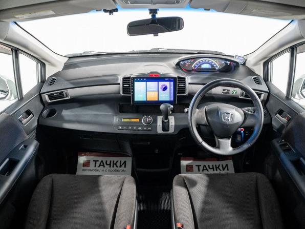 Honda Freed I с пробегом 2011 года, цена 1 049 500 рублей, 132109 км, компактвэн, Автокод Объявления
