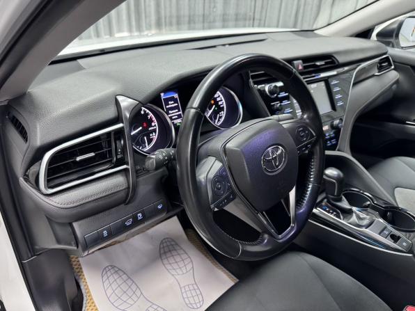Toyota Camry VIII (XV70) с пробегом 2019 года, цена 2 550 000 рублей, 77784 км, седан, Автокод Объявления