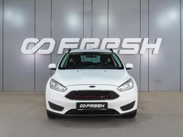 Ford Focus III Рестайлинг с пробегом 2015 года, цена 949 900 рублей, 156006 км, хэтчбек, Автокод Объявления