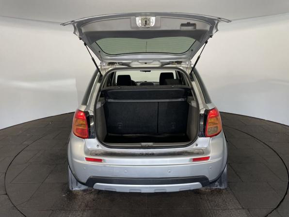 Suzuki SX4 I (Classic) Рестайлинг с пробегом 2012 года, цена 829 900 рублей, 171845 км, хэтчбек, Автокод Объявления