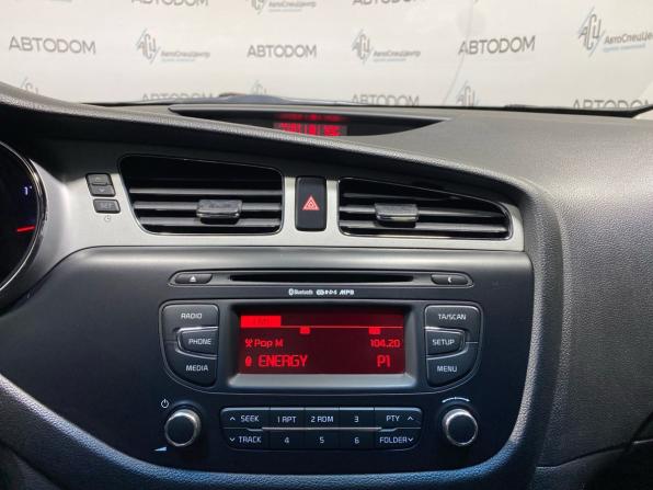 Kia Ceed II с пробегом 2012 года, цена 887 000 рублей, 211812 км, хэтчбек, Автокод Объявления