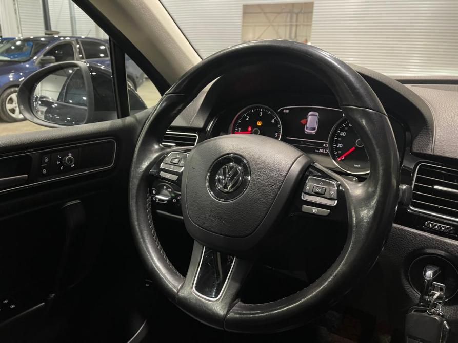 Volkswagen Touareg II Рестайлинг Пермь  - изображение 16