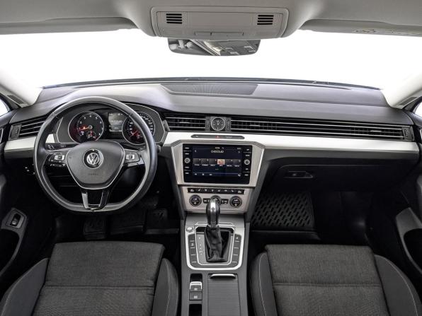 Volkswagen Passat B8 с пробегом 2019 года, цена 1 920 000 рублей, 152168 км, седан, Автокод Объявления