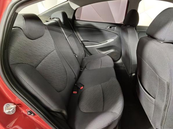 Hyundai Solaris I с пробегом 2011 года, цена 795 000 рублей, 76101 км, седан, Автокод Объявления