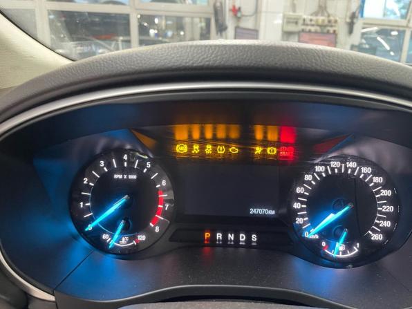 Ford Mondeo V с пробегом 2015 года, цена 1 190 000 рублей, 247070 км, седан, Автокод Объявления