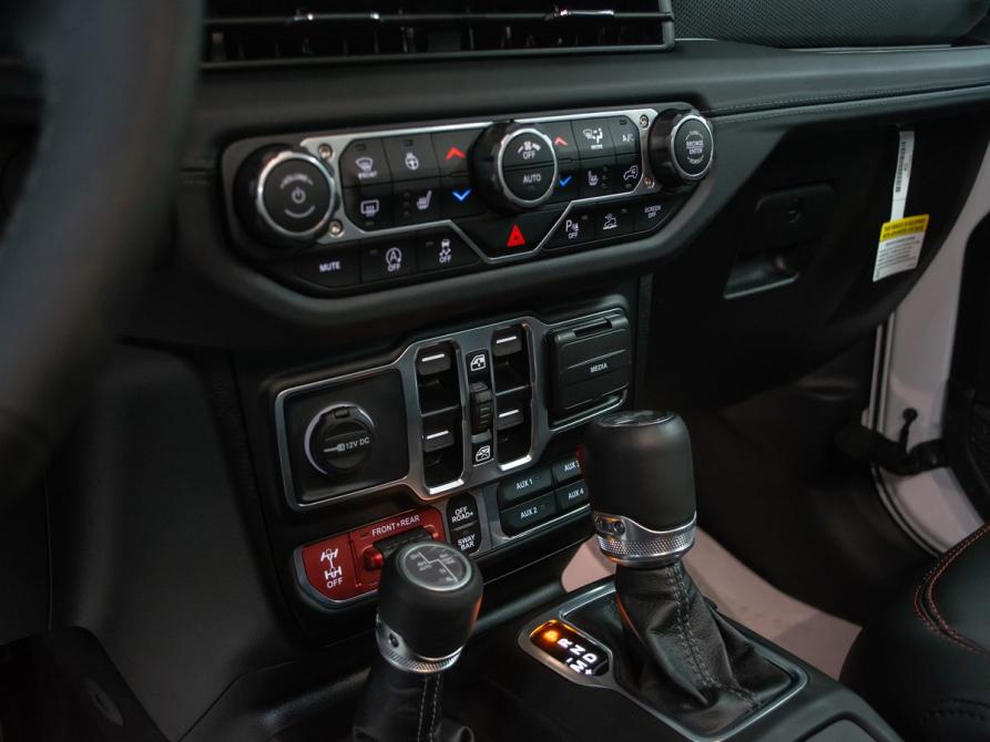Jeep Wrangler IV (JL) Рестайлинг Новосибирск  - изображение 11