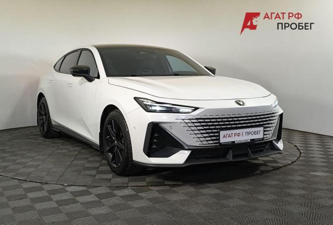 Changan UNI-V I с пробегом 2023 года, цена 2 250 000 рублей, 36695 км, лифтбек, Автокод Объявления