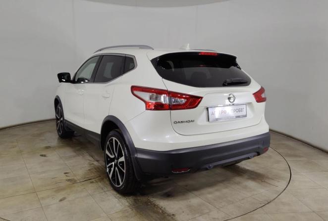 Nissan Qashqai II с пробегом 2018 года, цена 1 860 000 рублей, 137000 км, внедорожник, Автокод Объявления