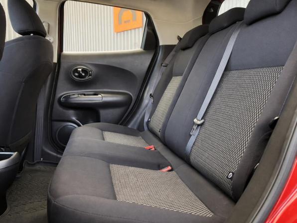 Nissan Juke I Рестайлинг с пробегом 2014 года, цена 1 177 000 рублей, 110548 км, внедорожник, Автокод Объявления
