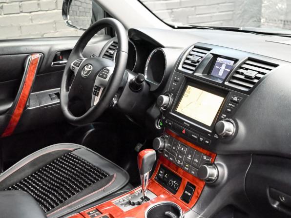 Toyota Highlander II (XU40) Рестайлинг с пробегом 2011 года, цена 1 770 000 рублей, 235118 км, внедорожник, Автокод Объявления