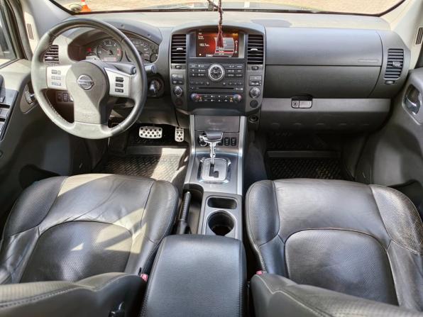 Nissan Navara (Frontier) III (D40) Рестайлинг с пробегом 2010 года, цена 1 630 000 рублей, 212414 км, пикап, Автокод Объявления
