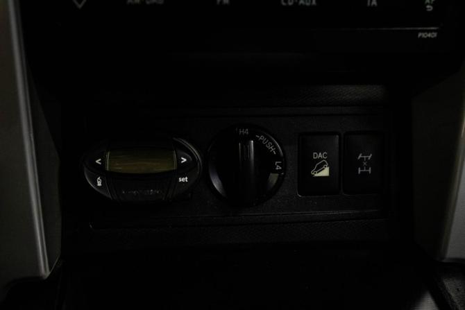 Toyota Land Cruiser Prado 150 Series с пробегом 2013 года, цена 2 759 000 рублей, 234845 км, внедорожник, Автокод Объявления