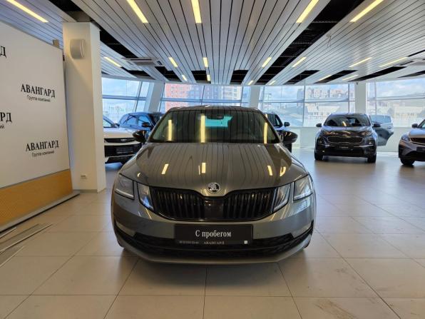 Skoda Octavia III (A7) Рестайлинг с пробегом 2018 года, цена 1 675 000 рублей, 142500 км, лифтбек, Автокод Объявления