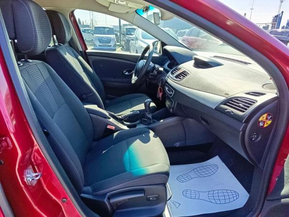 Renault Fluence I с пробегом 2011 года, цена 619 995 рублей, 160200 км, седан, Автокод Объявления