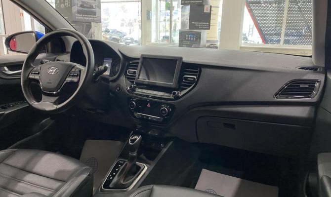 Hyundai Solaris II Рестайлинг с пробегом 2020 года, цена 1 924 000 рублей, 46715 км, седан, Автокод Объявления