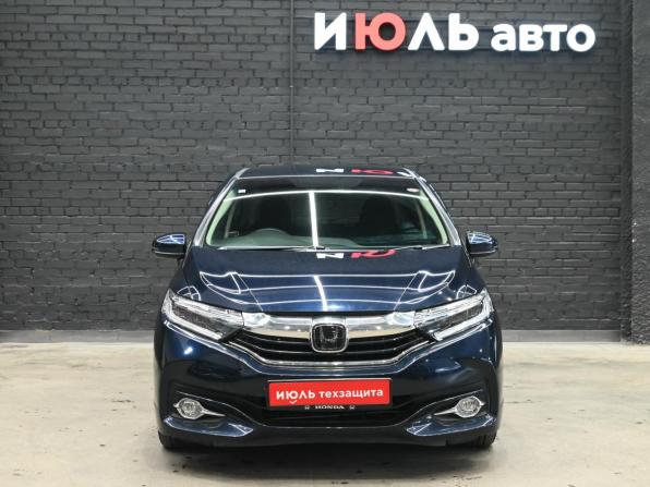 Honda Shuttle II с пробегом 2018 года, цена 1 615 000 рублей, 66648 км, универсал, Автокод Объявления