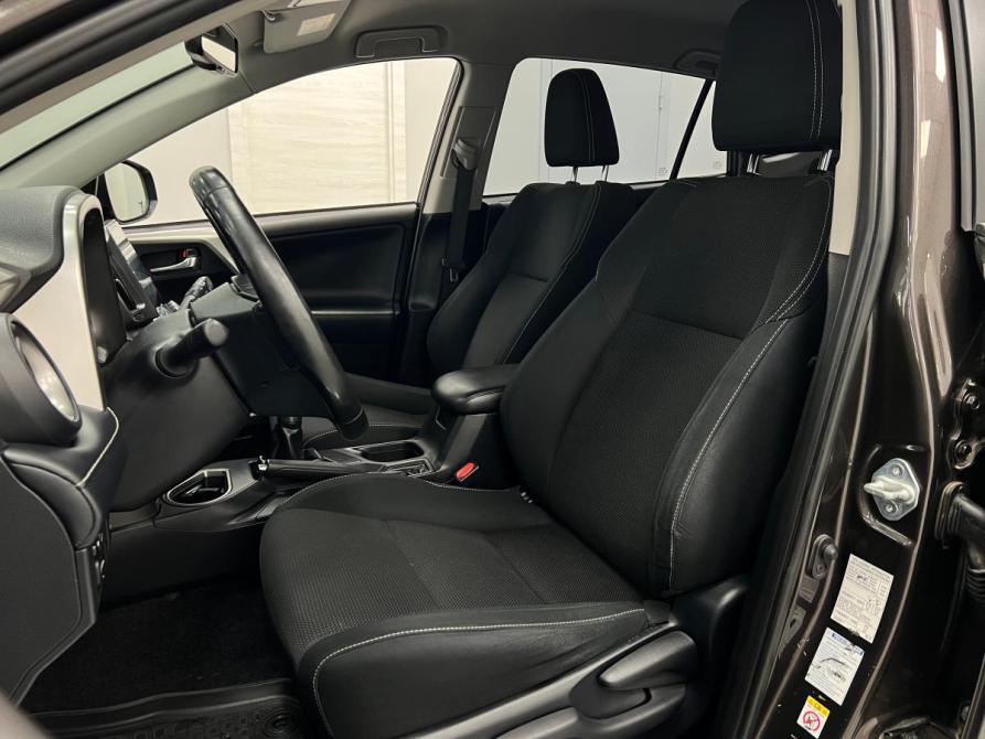 Toyota RAV4 IV (XA40) Рестайлинг Казань  - изображение 15