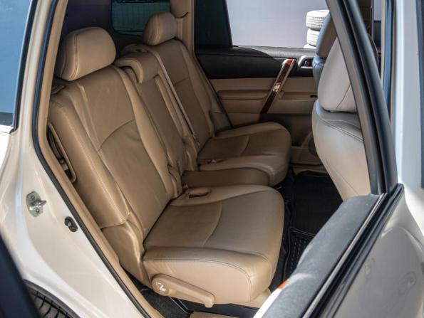 Toyota Highlander II (XU40) Рестайлинг с пробегом 2012 года, цена 2 540 000 рублей, 353188 км, внедорожник, Автокод Объявления