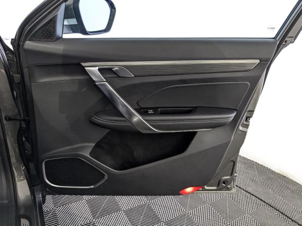 Geely Atlas Pro с пробегом 2024 года, цена 2 200 000 рублей, 59655 км, внедорожник, Автокод Объявления