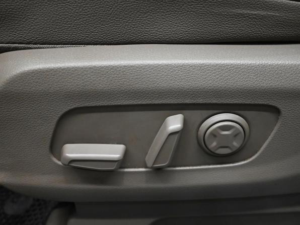 Kia Carnival IV с пробегом 2022 года, цена 4 700 000 рублей, 53865 км, минивэн, Автокод Объявления