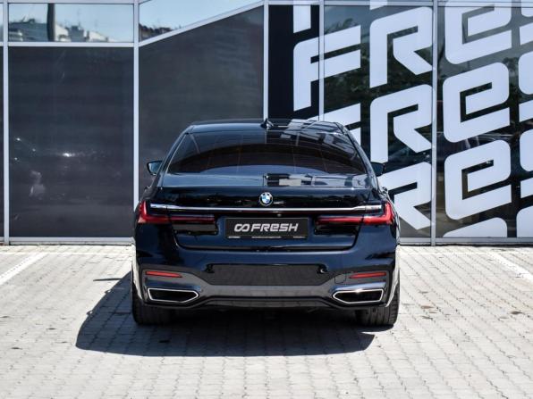 BMW 7 серии VI (G11/G12) Рестайлинг с пробегом 2019 года, цена 5 750 000 рублей, 48628 км, седан, Автокод Объявления