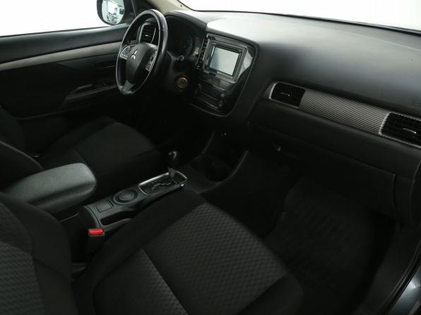 Mitsubishi Outlander III Рестайлинг 2 с пробегом 2015 года, цена 1 350 000 рублей, 164800 км, внедорожник, Автокод Объявления