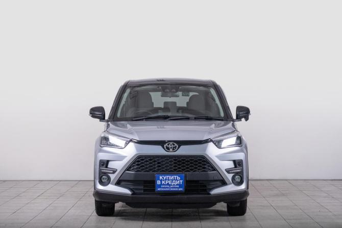 Toyota Raize I с пробегом 2019 года, цена 1 799 000 рублей, 28150 км, внедорожник, Автокод Объявления